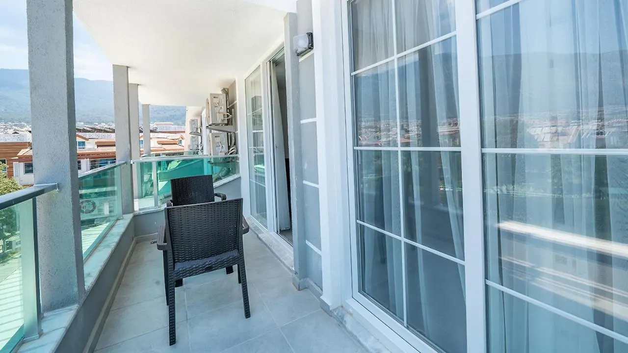 Midpoint Suites Fethiye 0*,
